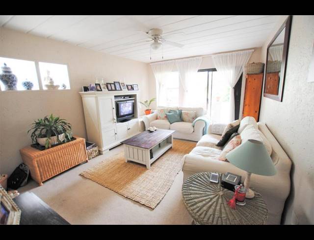 1 BEDROOM APARTMENT FOR SALE IN RIVONIA